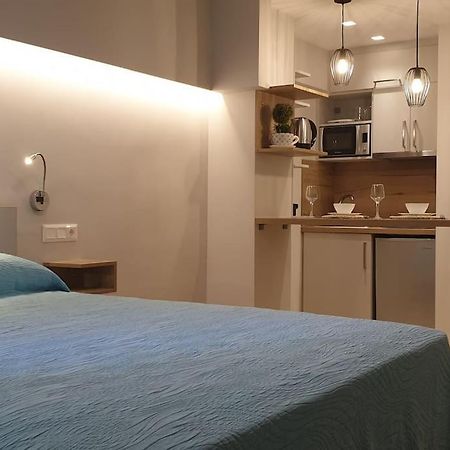 Stylish Studio Near Athens Hilton, Self Check-In! ภายนอก รูปภาพ
