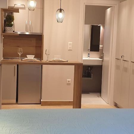 Stylish Studio Near Athens Hilton, Self Check-In! ภายนอก รูปภาพ