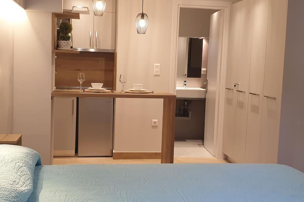 Stylish Studio Near Athens Hilton, Self Check-In! ภายนอก รูปภาพ